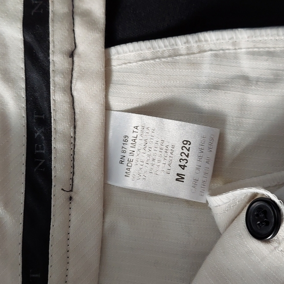 Men's Suit. Jacket 40 R, Pants 34x33 - Picture 8 of 9